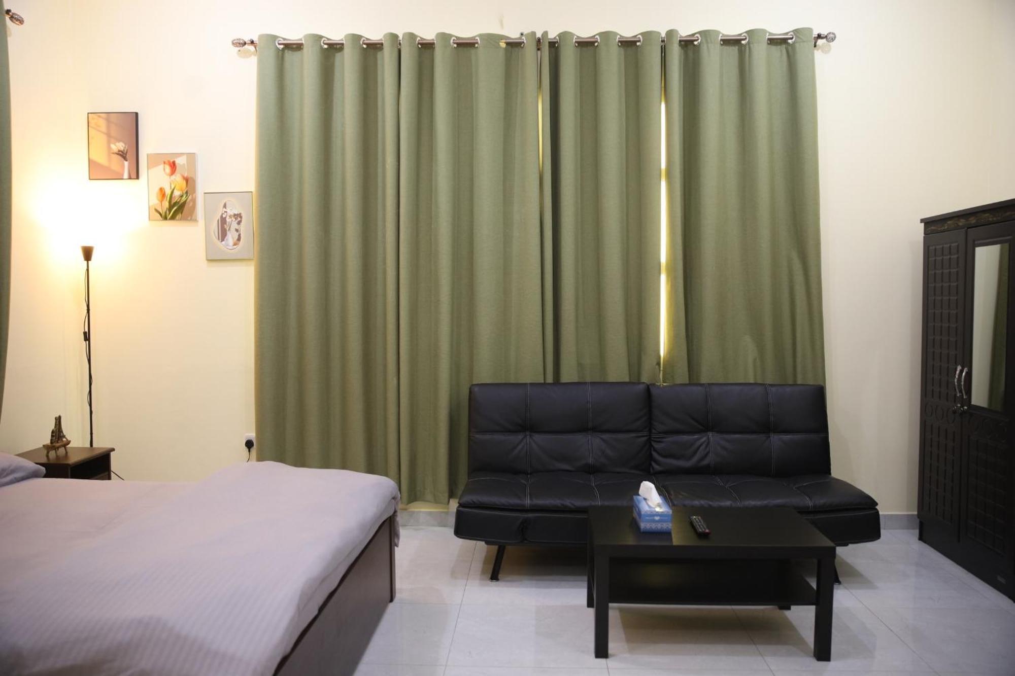 Luxury Private Studio Apartment Close To Airport Abu Dhabi Luaran gambar