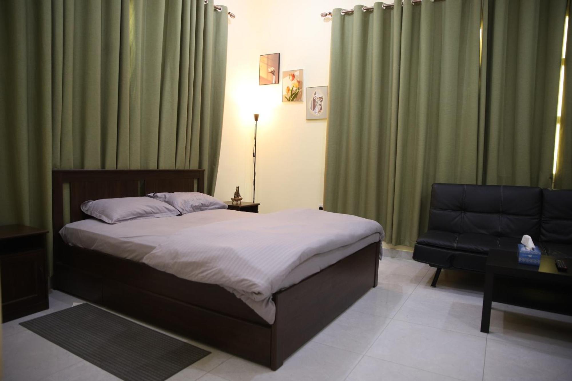 Luxury Private Studio Apartment Close To Airport Abu Dhabi Luaran gambar